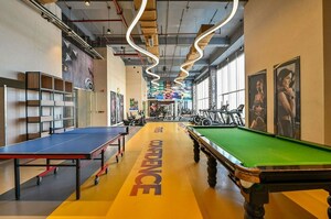 Swimming Pool in 3 BHK Apartment at BPTP Discovery Park, Sector 80 – for Sale