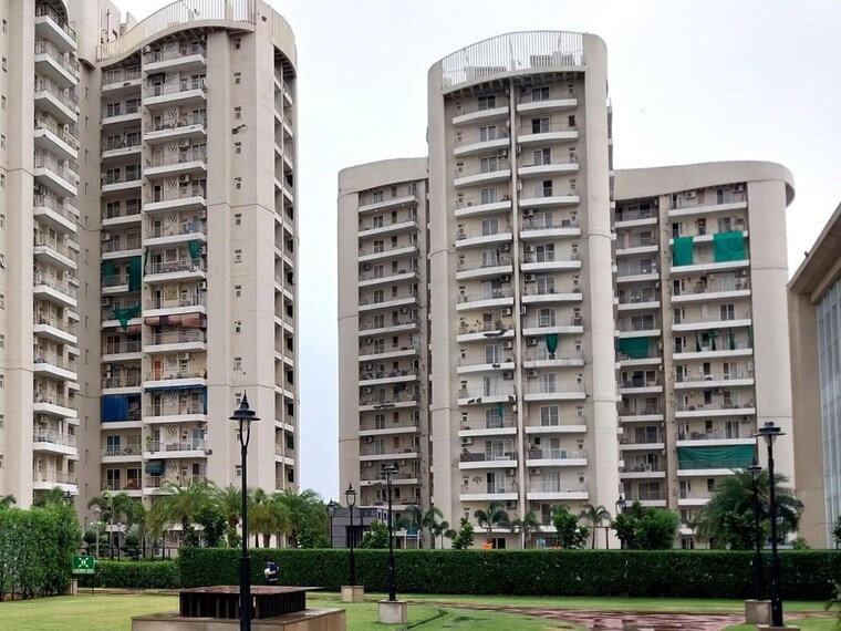 Exterior View, bptp-discovery-park 3 Bedroom 1848 Sq.Ft. Apartment In Sector 80 Faridabad 10176324