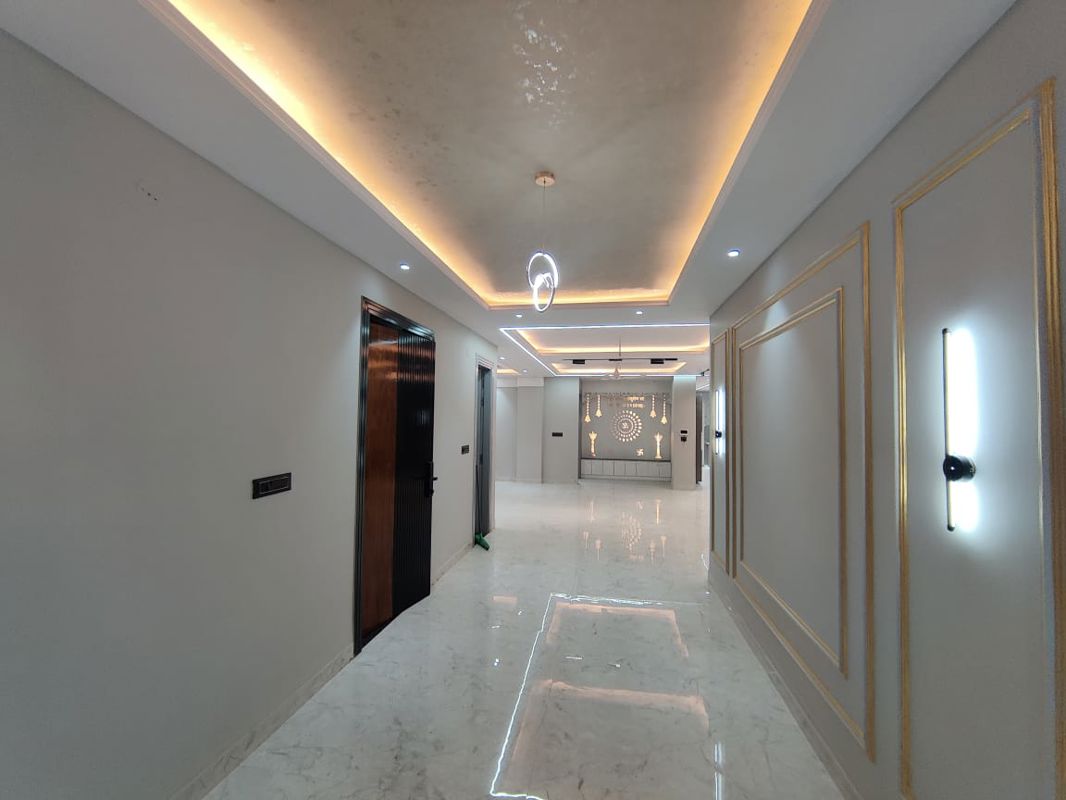 3 BHK + Pooja Room Builder Floor For Rent in Green Fields Colony