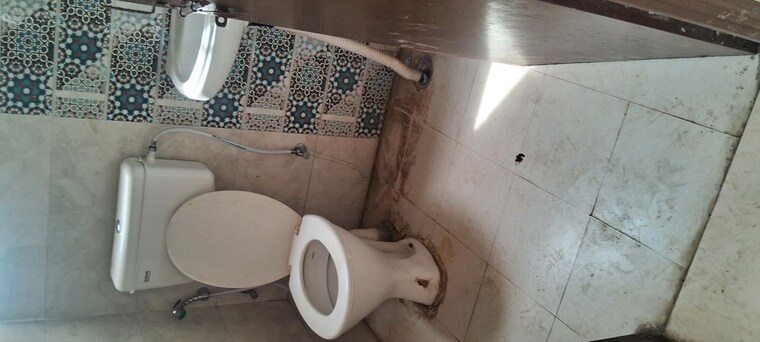 Bathroom, pivotal-riddhi-siddhi 2 Bedroom 587 Sq.Ft. Apartment In Sector 99 Gurgaon 10176332