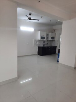 2 BHK + Extra Room Apartment For Sale in Gaur City 7th Avenue
