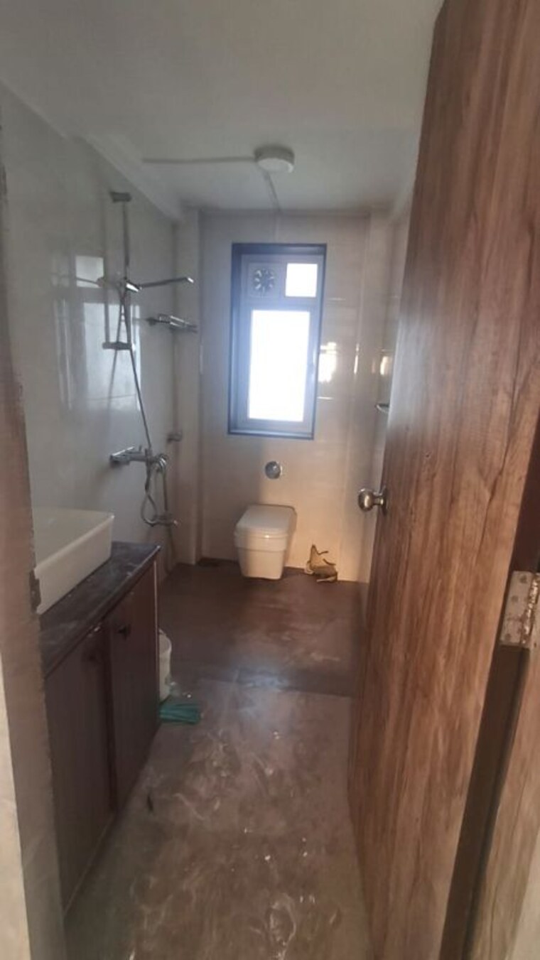 Bathroom, erlyn-apartment 2 Bedroom 800 Sq.Ft. Apartment In Bandra West Mumbai 10176419
