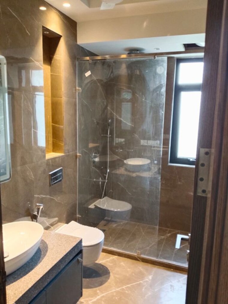 undefined, sector 46 3 Bedroom 204 Sq.Yd. Builder Floor In Sector 46 Gurgaon 10176432