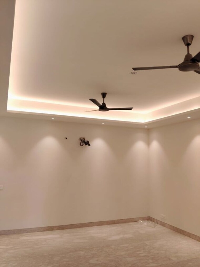 Room, sector 46 3 Bedroom 204 Sq.Yd. Builder Floor In Sector 46 Gurgaon 10176432