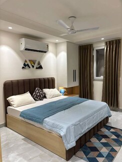2 BHK Apartment For Rent in Saket