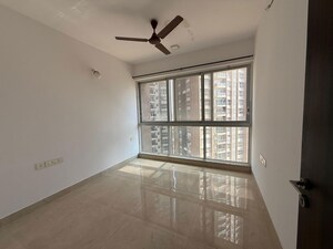 Room in 2 BHK Apartment at Runwal Forests, Kanjurmarg West – for Rent