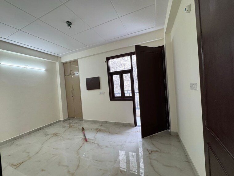 Room, chattarpur 1 RK 400 Sq.Ft. Apartment In Chattarpur Delhi 10176686