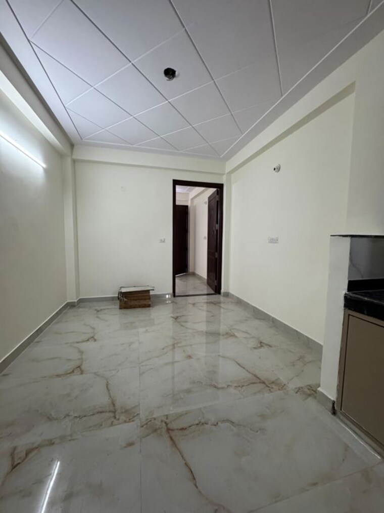 Room, chattarpur 1 RK 400 Sq.Ft. Apartment In Chattarpur Delhi 10176686