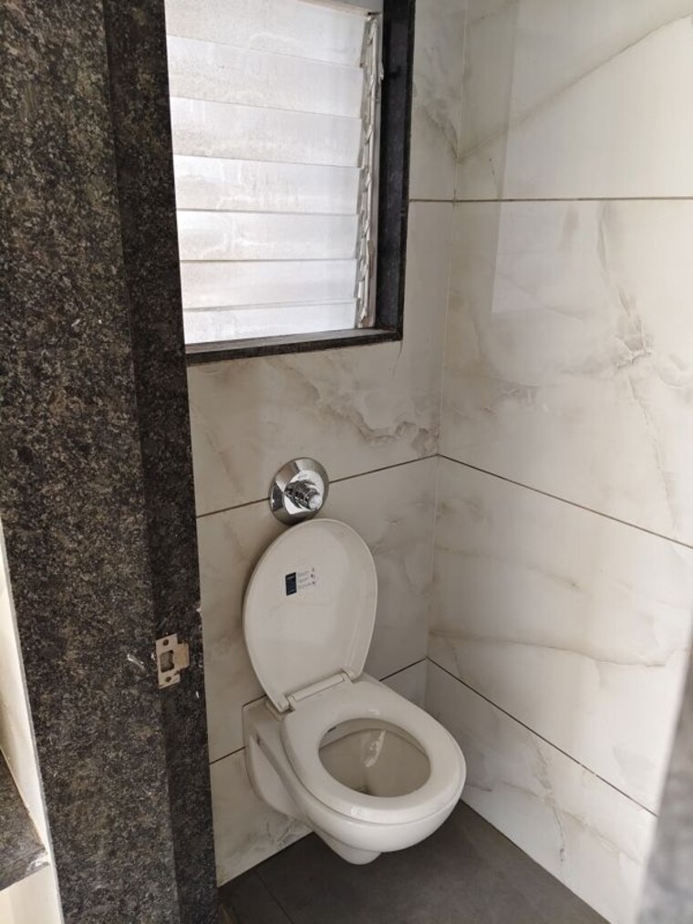 Bathroom, dombivli east 1 Bedroom 355 Sq.Ft. Builder Floor In Dombivli East Thane 10176733