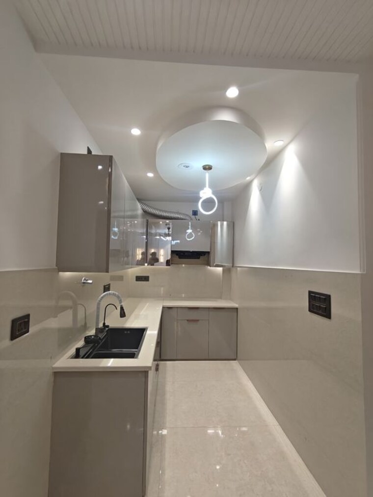 Kitchen, dwarka mor 3 Bedroom 950 Sq.Ft. Builder Floor In Dwarka Mor Delhi 10176780