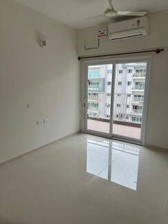 3 BHK Apartment For Rent in L&T Raintree Boulevard