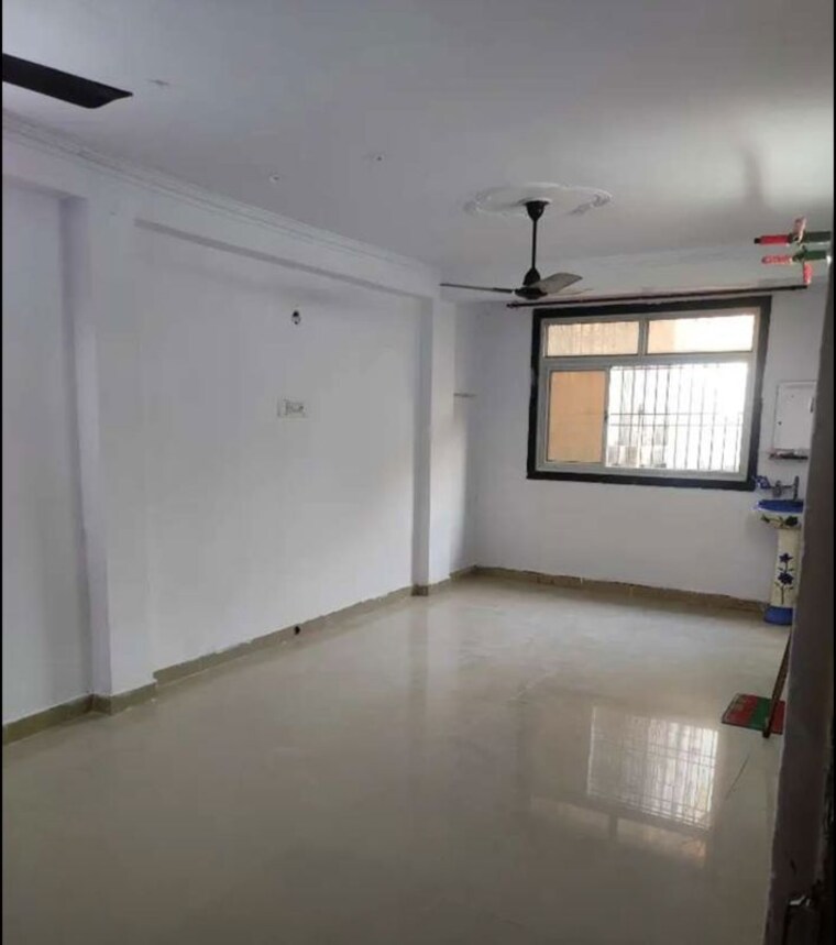 Room, husainganj 2 Bedroom 850 Sq.Ft. Apartment In Husainganj Lucknow 10176793