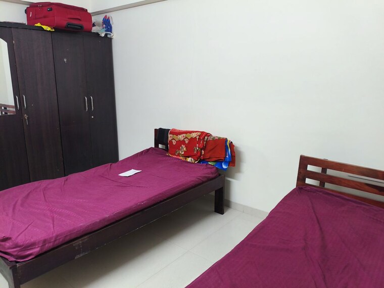 Room, kurla west Pg For Boys In Kurla West 10176931