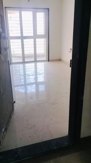 Room in 2 BHK Apartment at Basil Mondale, Mundhwa – for Rent