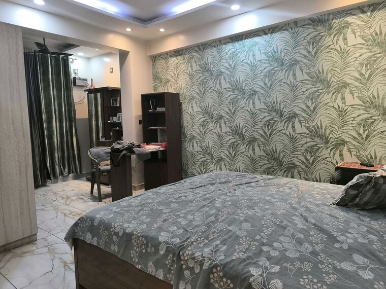 Bedroom, puri-vip-floors 4 Bedroom 4500 Sq.Ft. Builder Floor In Sector 81 Faridabad 10176770