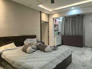 Bedroom in 4 BHK Builder Floor at Puri Vip Floors, Sector 81 – for Sale