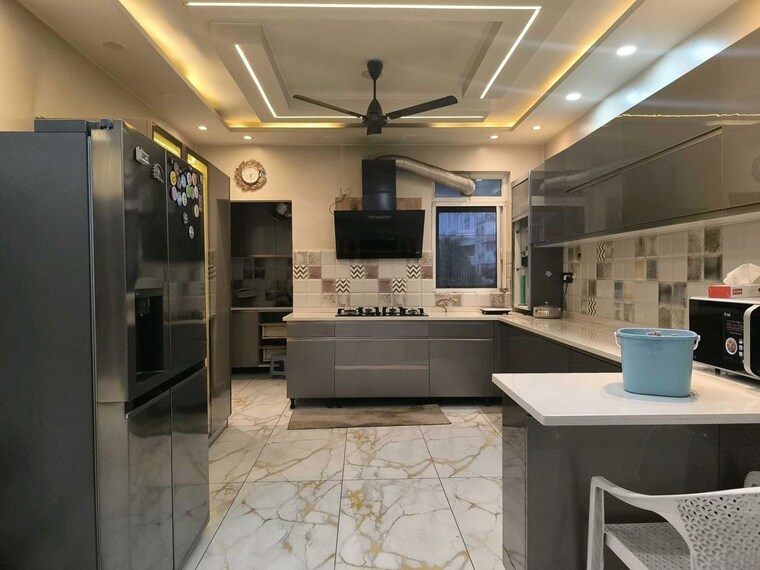 Kitchen, puri-vip-floors 4 Bedroom 4500 Sq.Ft. Builder Floor In Sector 81 Faridabad 10176770