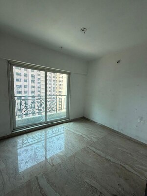 Room in 1 BHK Apartment at Siddhi Highland Springs, Dhokali – for Rent