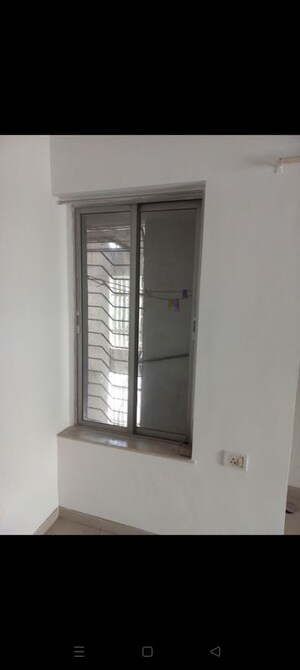 Room in 1 BHK Apartment at Sidhanchal Phase 1, Manpada – for Rent