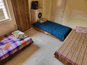 Bedroom in  Pg at Viman Pearl, Viman Nagar – for Rent