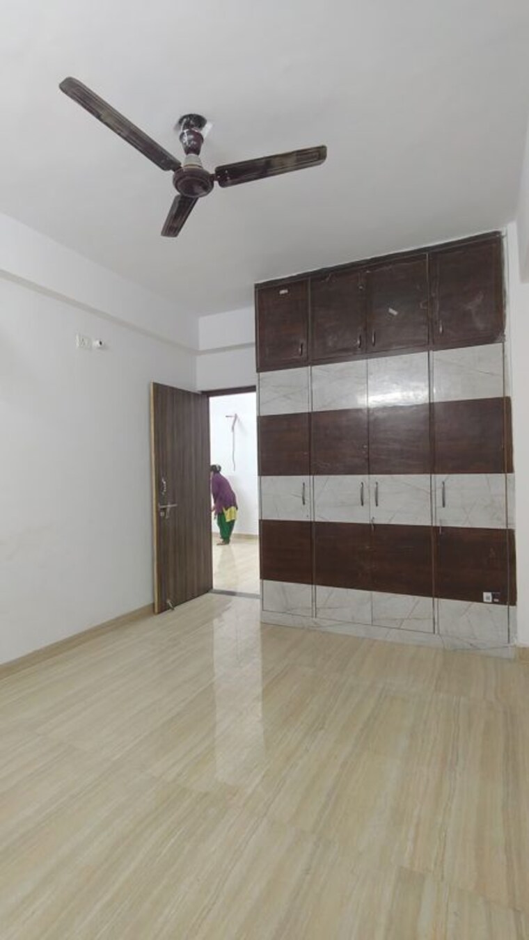 Room, danapur road 3 Bedroom 1297 Sq.Ft. Apartment In Danapur Road Patna 10169094