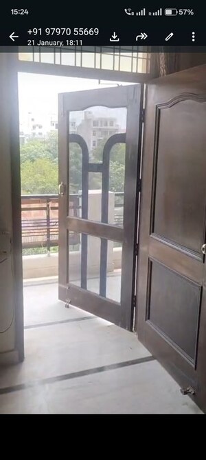 Building Lobby in 2 BHK Builder Floor at Sector 38 – for Rent