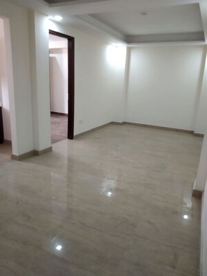 Room in 2 BHK Independent House at Sector 4 – for Rent