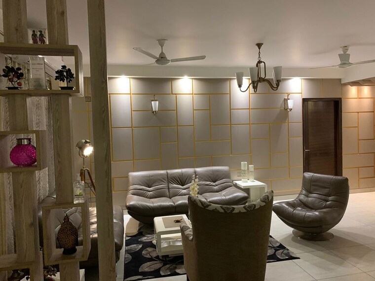 Master Bedroom, mahagun-mezzaria 4 Bedroom 4425 Sq.Ft. Apartment In Sector 78 Noida 10178456
