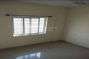 Room in 2.5 BHK Builder Floor at Padmanabha Nagar – for Rent