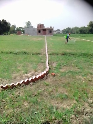  Plot For Sale in Gosainganj