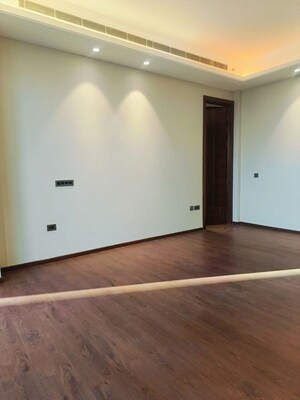 Room in 4 BHK Apartment at ABA Cleo County, Sector 121 – for Rent