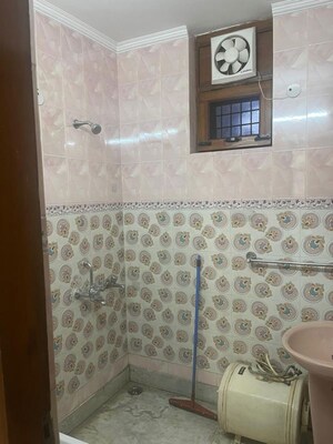 Bathroom in 2 BHK Builder Floor at Palam Vihar Residents Association, Palam Vihar – for Sale