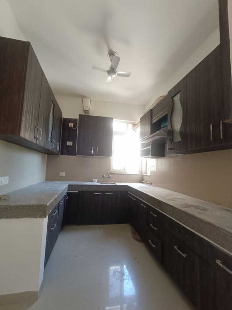 Kitchen, emaar-mgf-emerald-hills 4 Bedroom 350 Sq.Yd. Apartment In Sector 65 Gurgaon 10177663