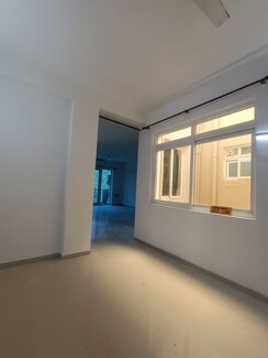 4 BHK + Pooja Room Apartment For Rent in Emaar MGF Emerald Hills