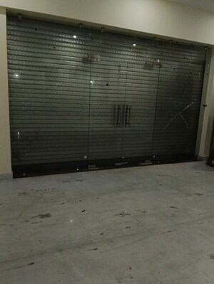 Floor Plan in  Showroom at Gomti Nagar – for Rent