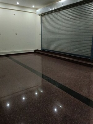 Floor Plan in  Showroom at Gomti Nagar – for Rent