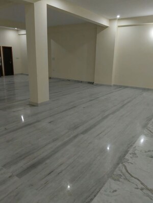Floor Plan in  Showroom at Gomti Nagar – for Rent