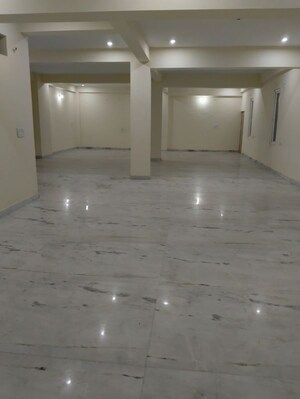 Floor Plan in  Showroom at Gomti Nagar – for Rent