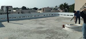 Swimming Pool in 1 BHK Independent House at Sector 5 – for Rent