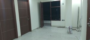 Room in 1 BHK Independent House at Sector 5 – for Rent