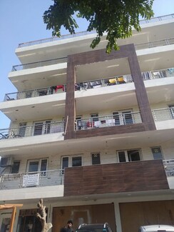 1 BHK + Store Room Independent House For Rent in Sector 5