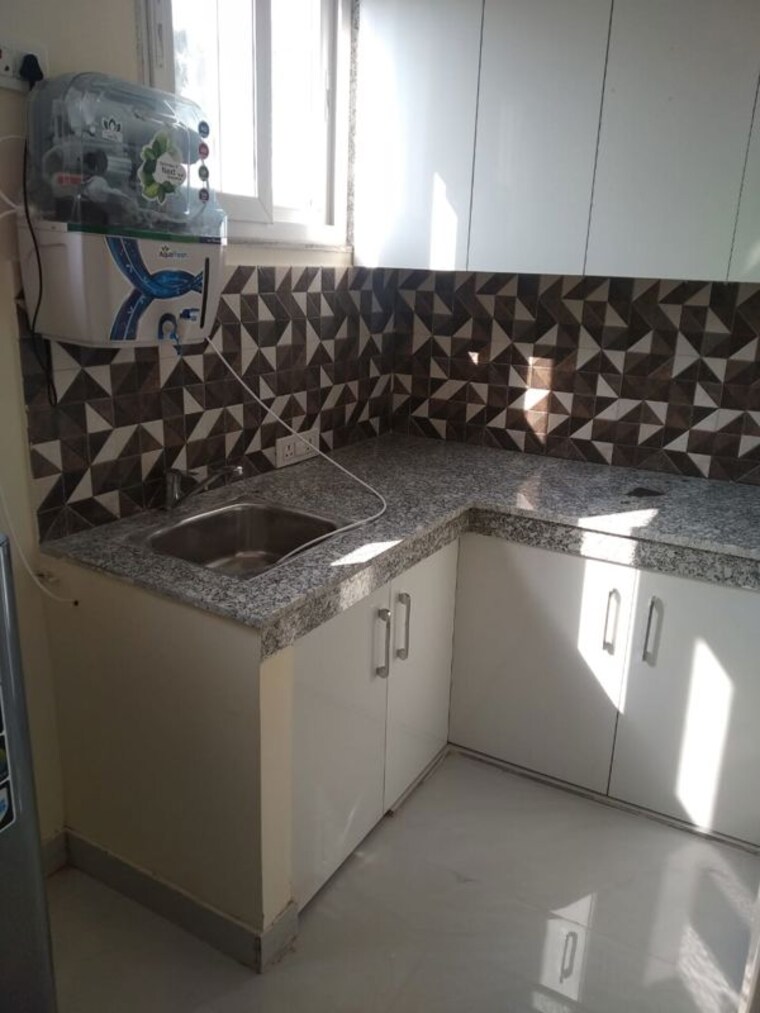 Kitchen, sector 5 1 Bedroom 698 Sq.Ft. Independent House In Sector 5 Gurgaon 10178742