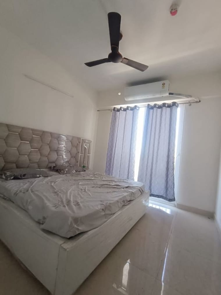 Bedroom, signature-global-prime 2 Bedroom 573 Sq.Ft. Apartment In Sector 63a Gurgaon 10178839