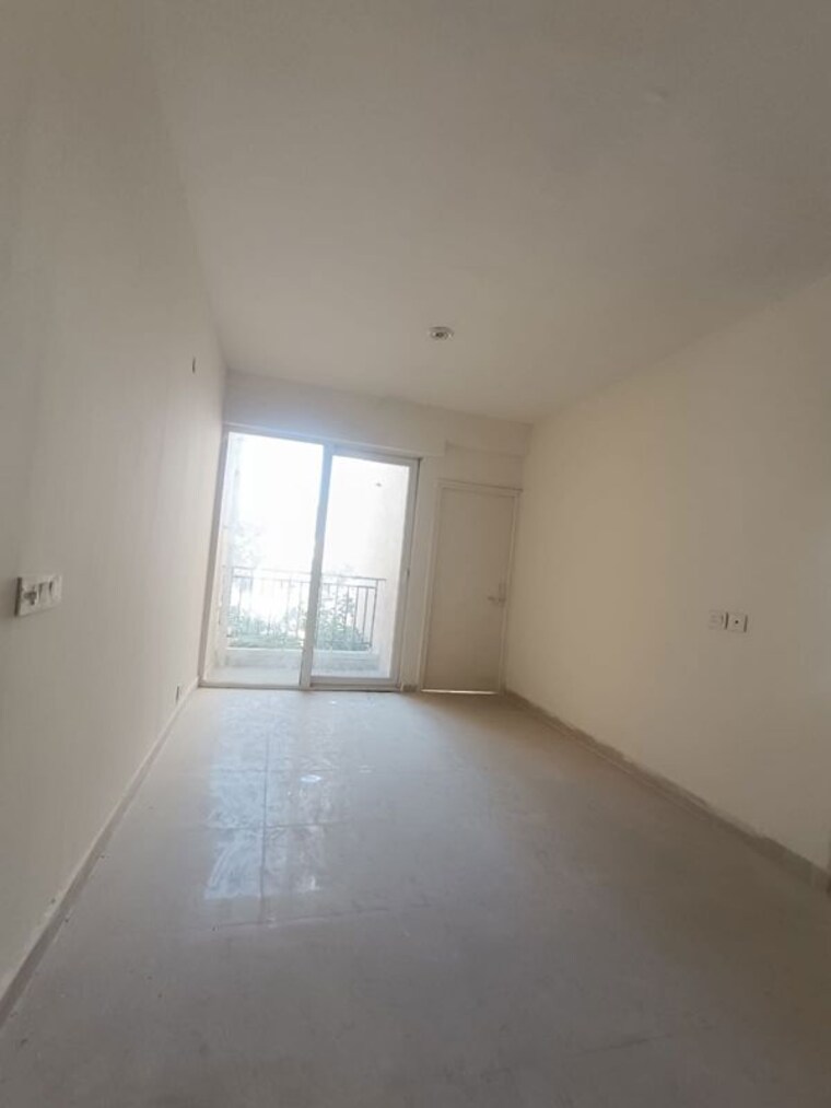 Room, signature-global-prime 2 Bedroom 573 Sq.Ft. Apartment In Sector 63a Gurgaon 10178839