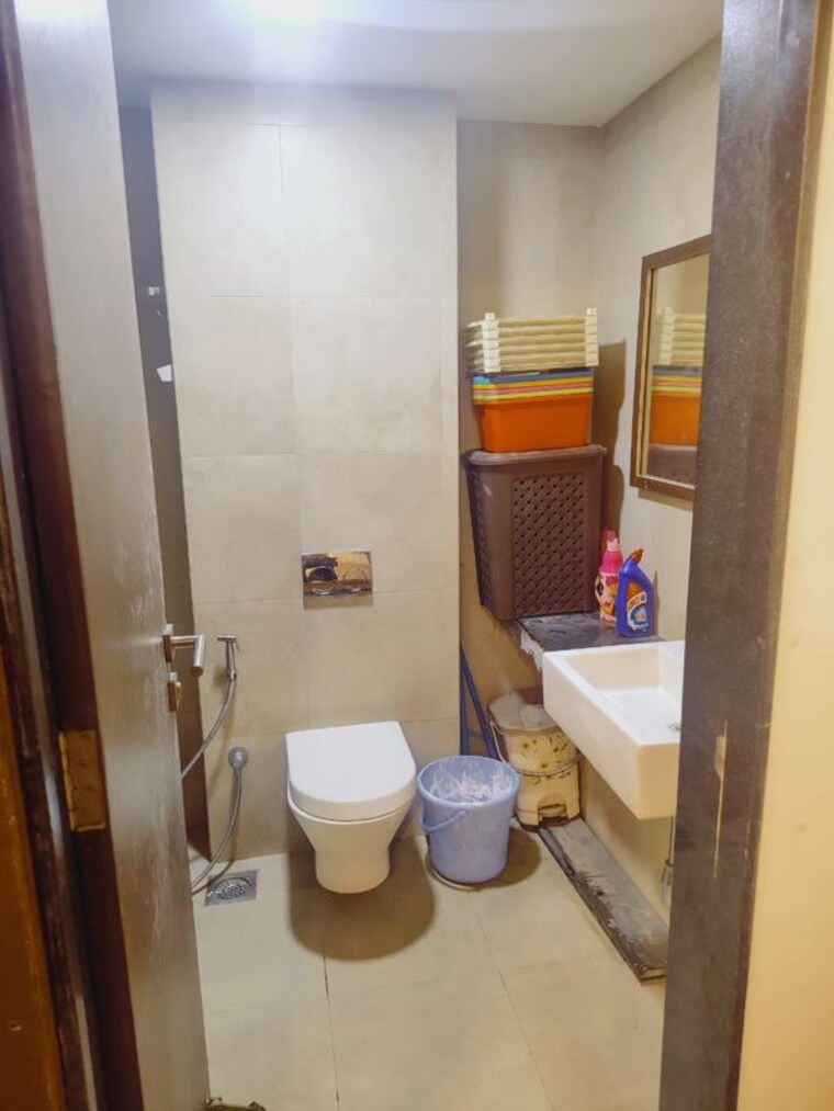 Bathroom, lodha-belmondo 3 Bedroom 1500 Sq.Ft. Apartment In Gahunje Pune 10178897