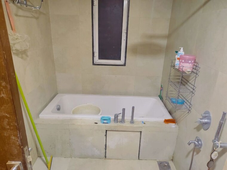 Bathroom, lodha-belmondo 3 Bedroom 1500 Sq.Ft. Apartment In Gahunje Pune 10178897
