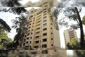 3 BHK Apartment – Exterior View View at Bandra West - for Rent