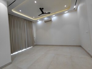 Room in 3 BHK Apartment at Kheri Khurd – for Sale