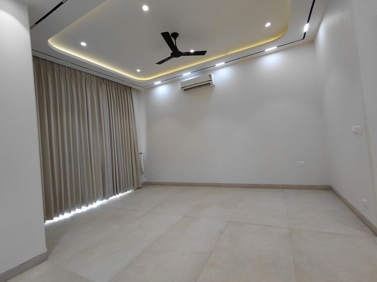 Room, kheri khurd 3 Bedroom 1900 Sq.Ft. Apartment In Kheri Khurd Faridabad 10178909
