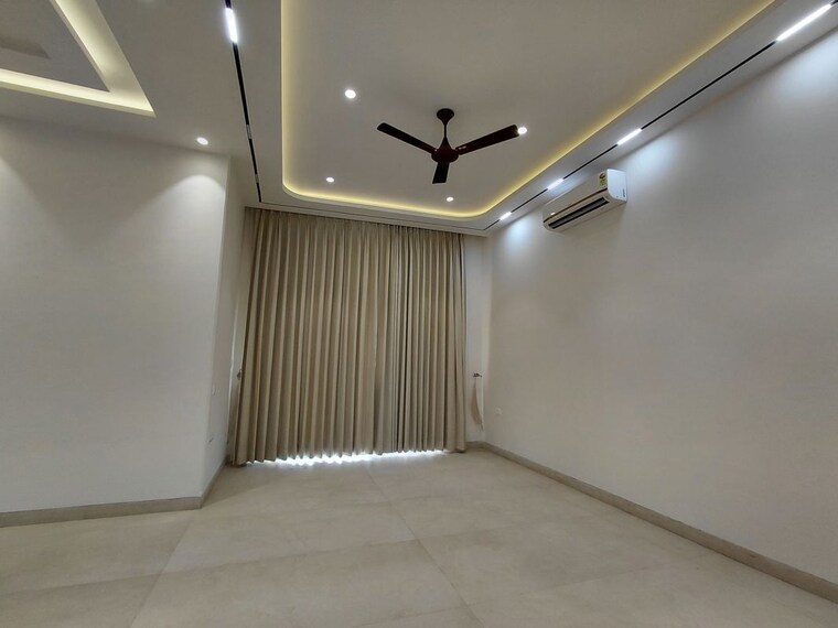 Living Room, kheri khurd 3 Bedroom 1900 Sq.Ft. Apartment In Kheri Khurd Faridabad 10178909